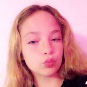 Meet your Posher, Ciara